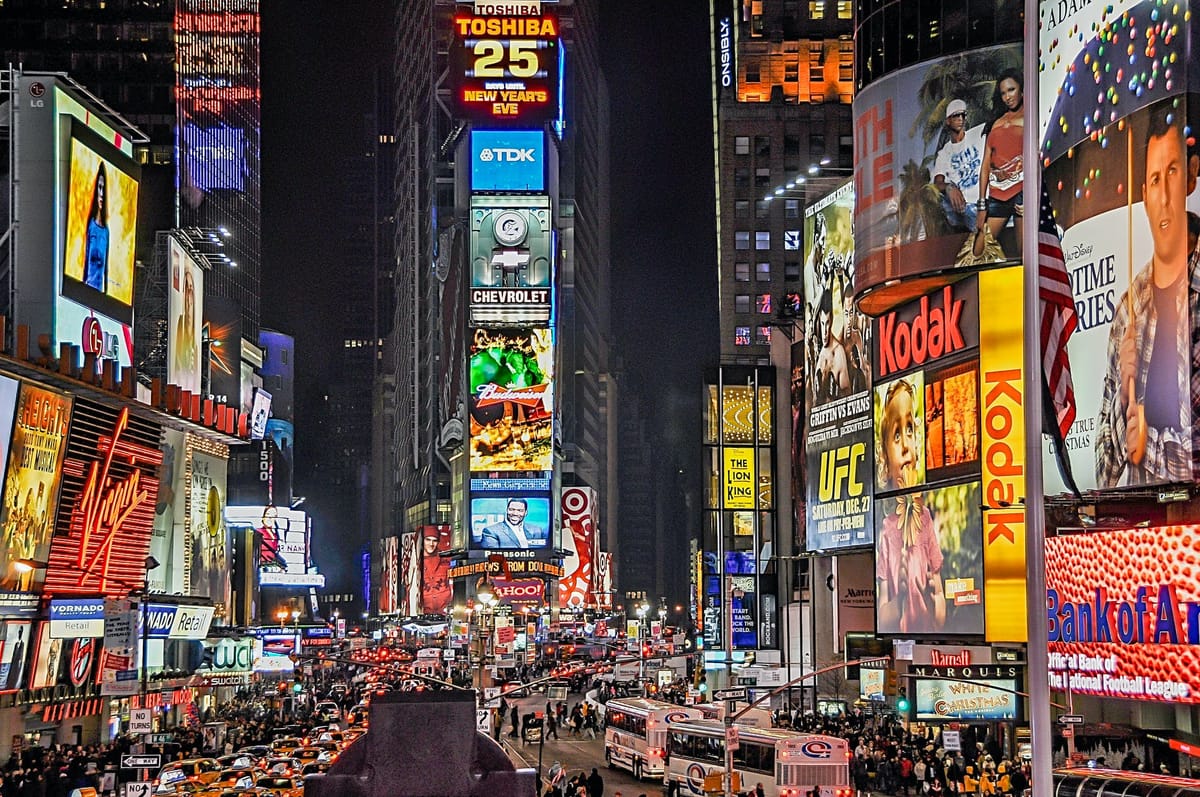 How to get 8% annual returns from the stock market with 3 minutes a month and zero knowledge